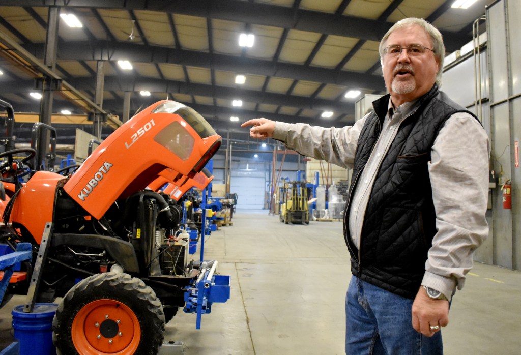 Ag equipment manufacturer provides growers with essential&nbsp;tools