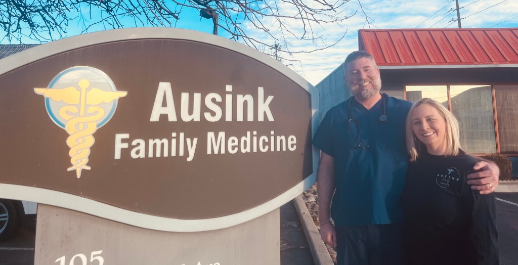 Selah family medicine clinic shifts to direct-pay&nbsp;model